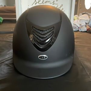 IRL kids riding helmet